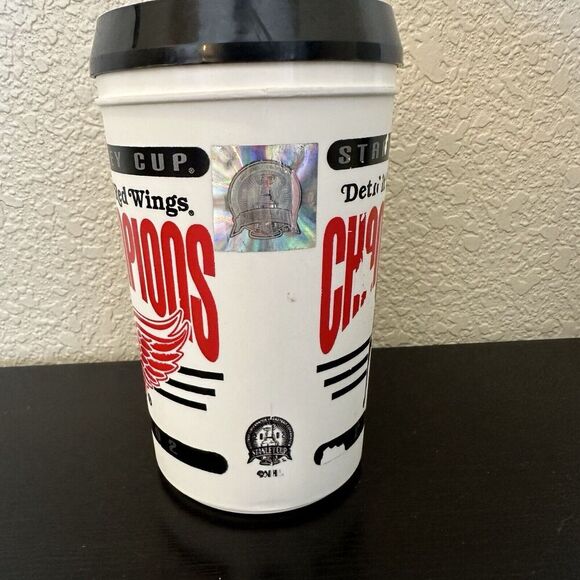 2002 Detroit Red Wings Stanley Cup Super Thermo Insulated 22 Oz Mug Hockey NHL - Picture 3 of 9